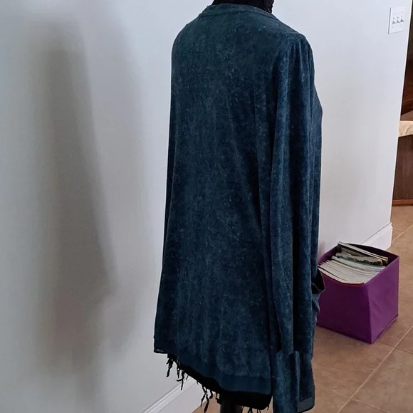 LOGO - Picture 4 of 15